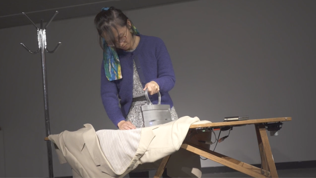 Ring Down, for solo Embedded Iron